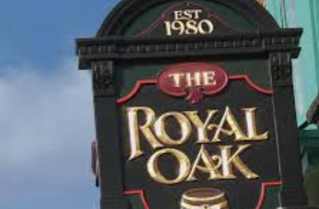 The Royal Oak Pub – Orléans